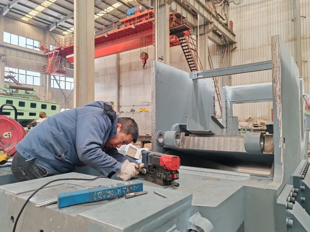 向“新”而行 误差控制在0.01毫米以内！“山西制造”机械设备热销国内外