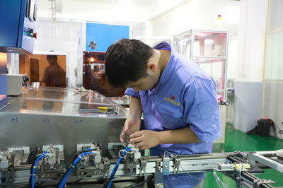 匠心独运 黄山震壹精密机械工人的设备操控调试与研发协同之路